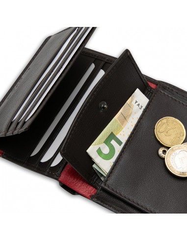 BILLETERO MARRÓN CON BROCHE Y...